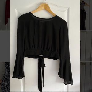 Cropped tie-up blouse